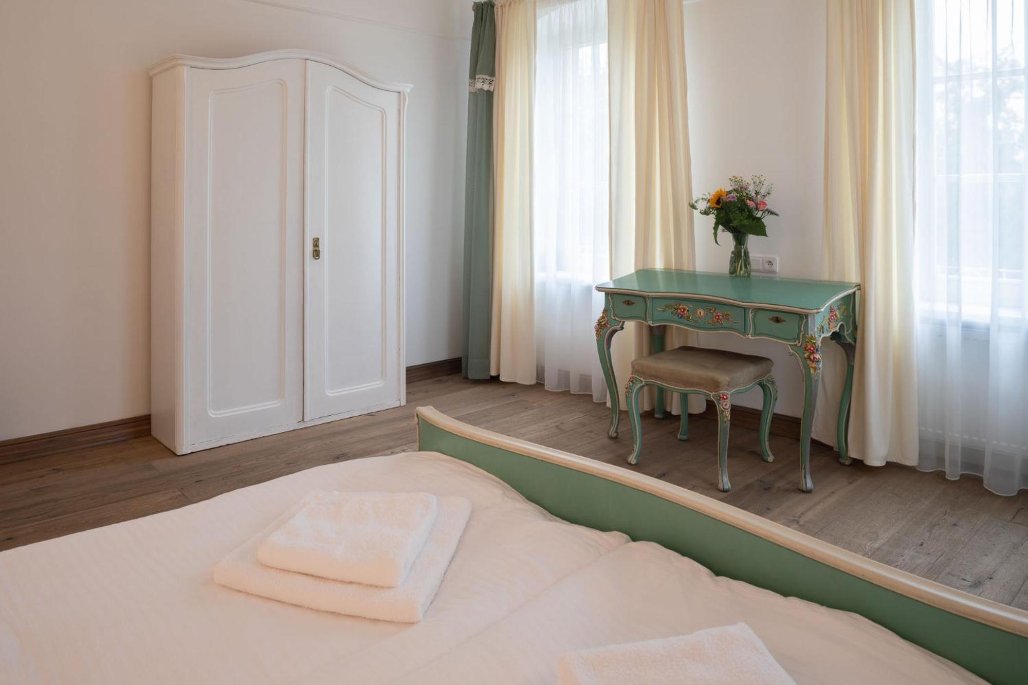 Rezidence Palmbaum - Luxury And Relax Villa Karlovy Vary Bagian luar foto