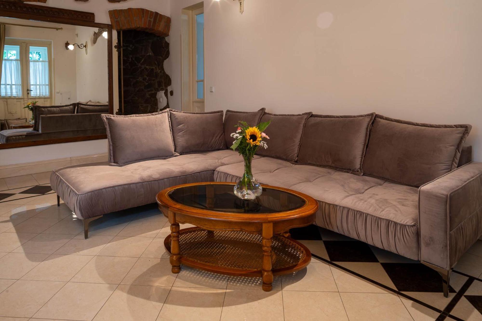 Rezidence Palmbaum - Luxury And Relax Villa Karlovy Vary Bagian luar foto